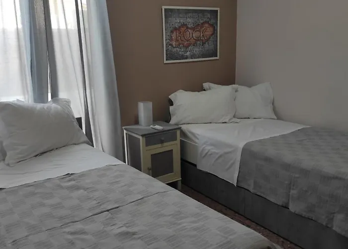 Mary's In Paradissi *