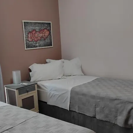 아파트 Mary's In Paradissi 페러데이션