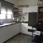 Apartment Mary's In Paradissi