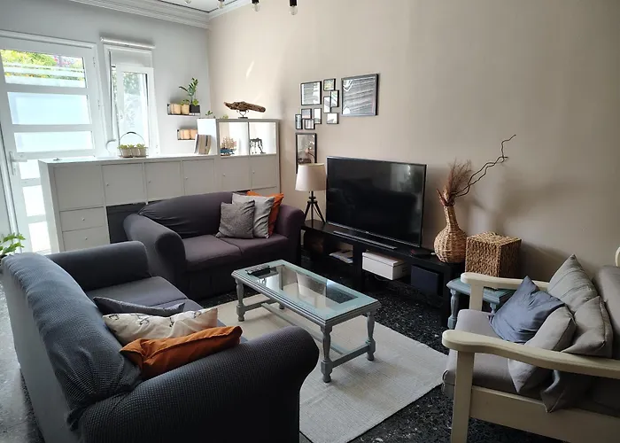 Mary's In Paradissi Apartament *